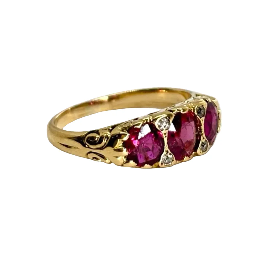 Ring in yellow gold, rubies, and diamonds - Image 5