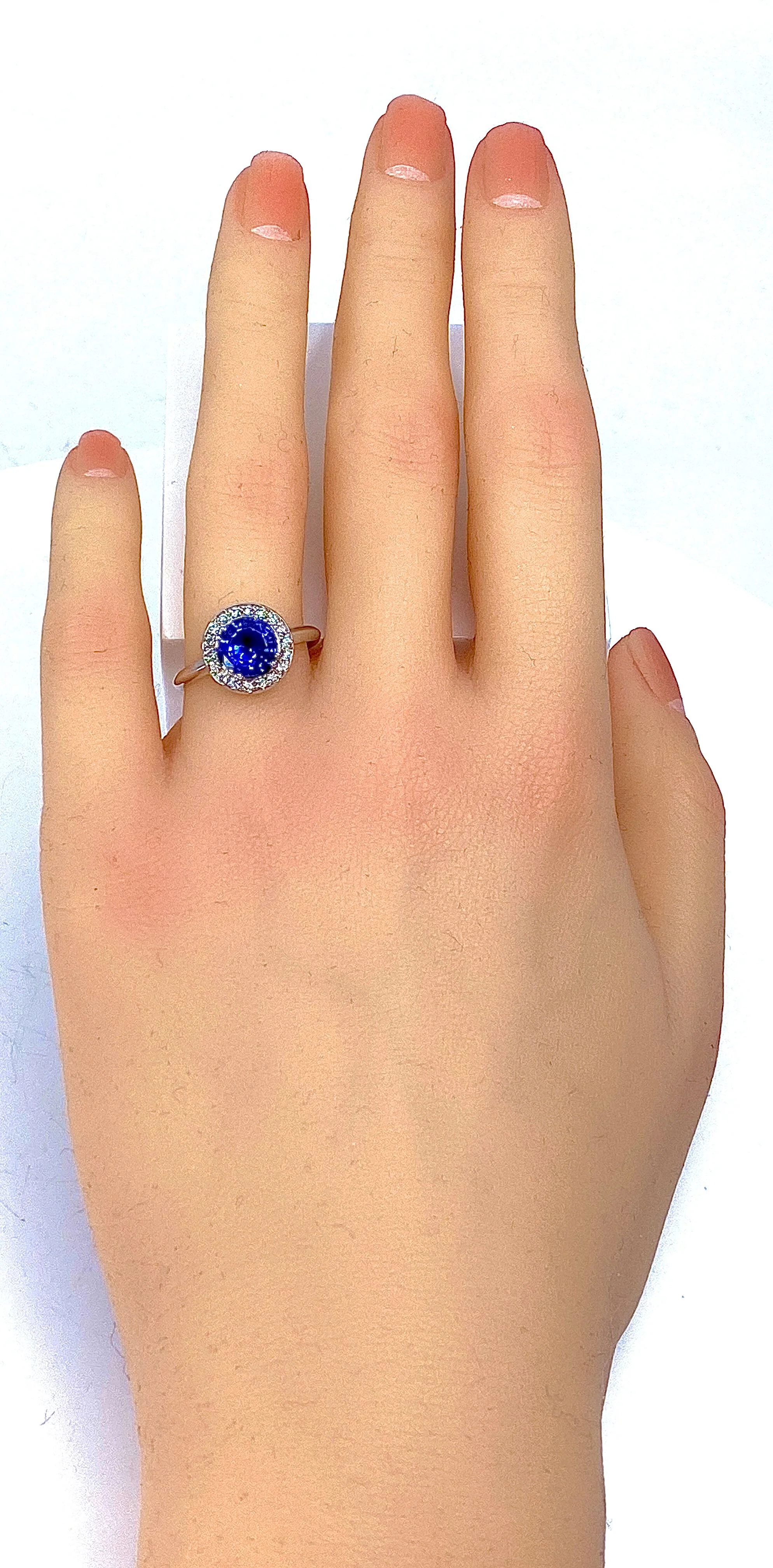 18k White Gold Sapphire and Diamond Engagement Ring - Image 13