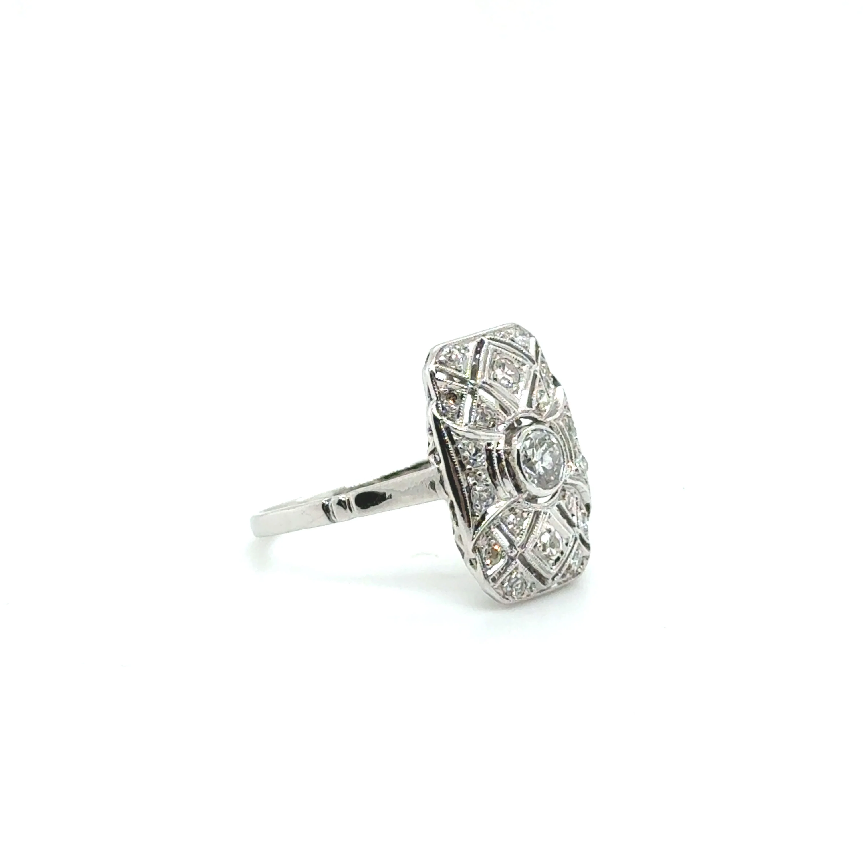 Art Deco - Platinum and Diamond Ring - Image 6