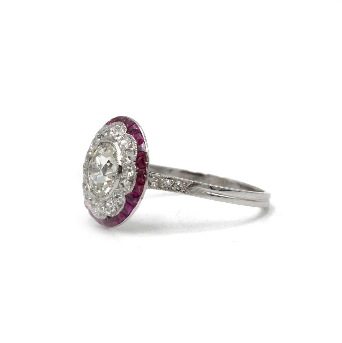 Ring Solitaire in white gold, paltinium, ruby and diamonds - Image 5