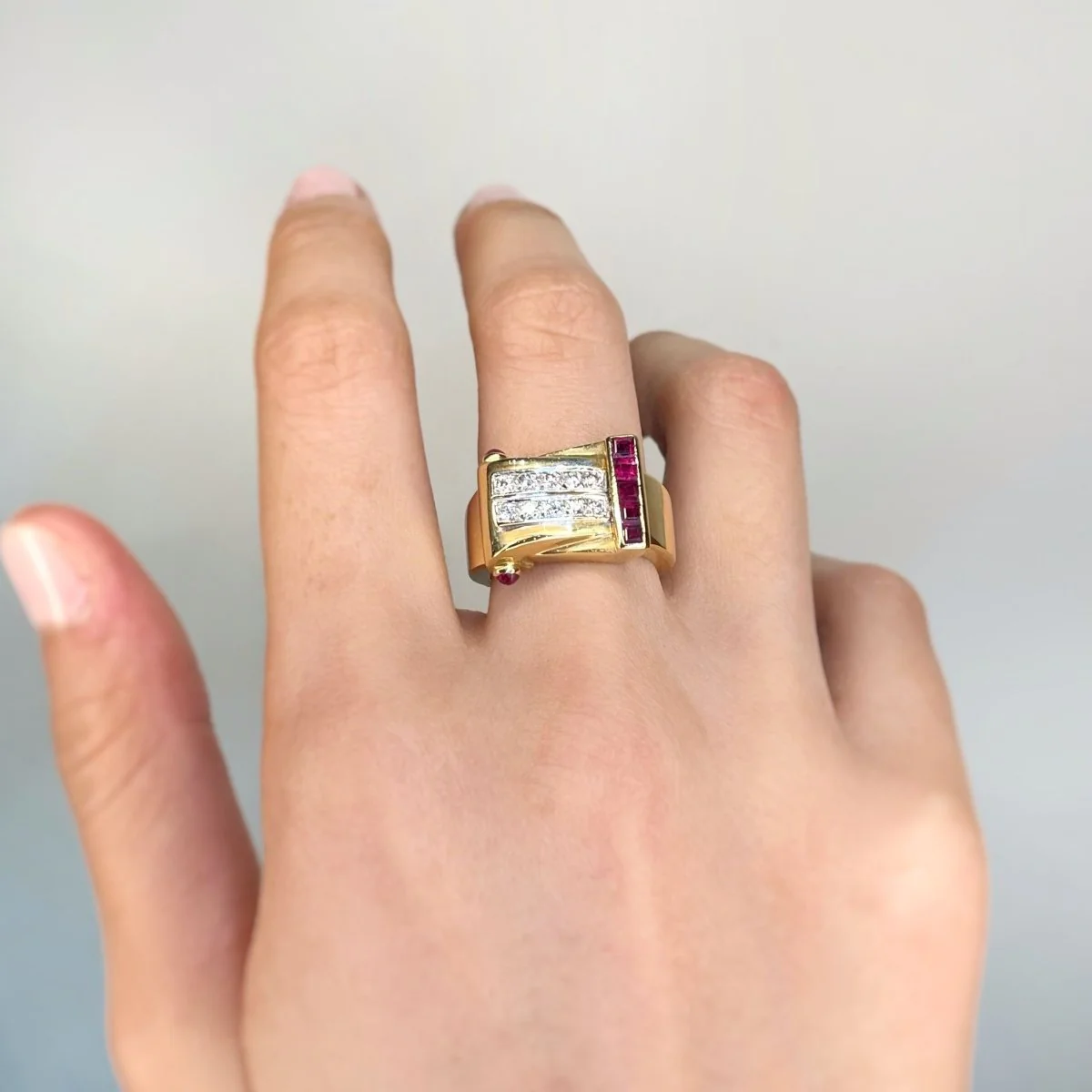 Ring - Gold, Diamonds & Rubies - Image 5