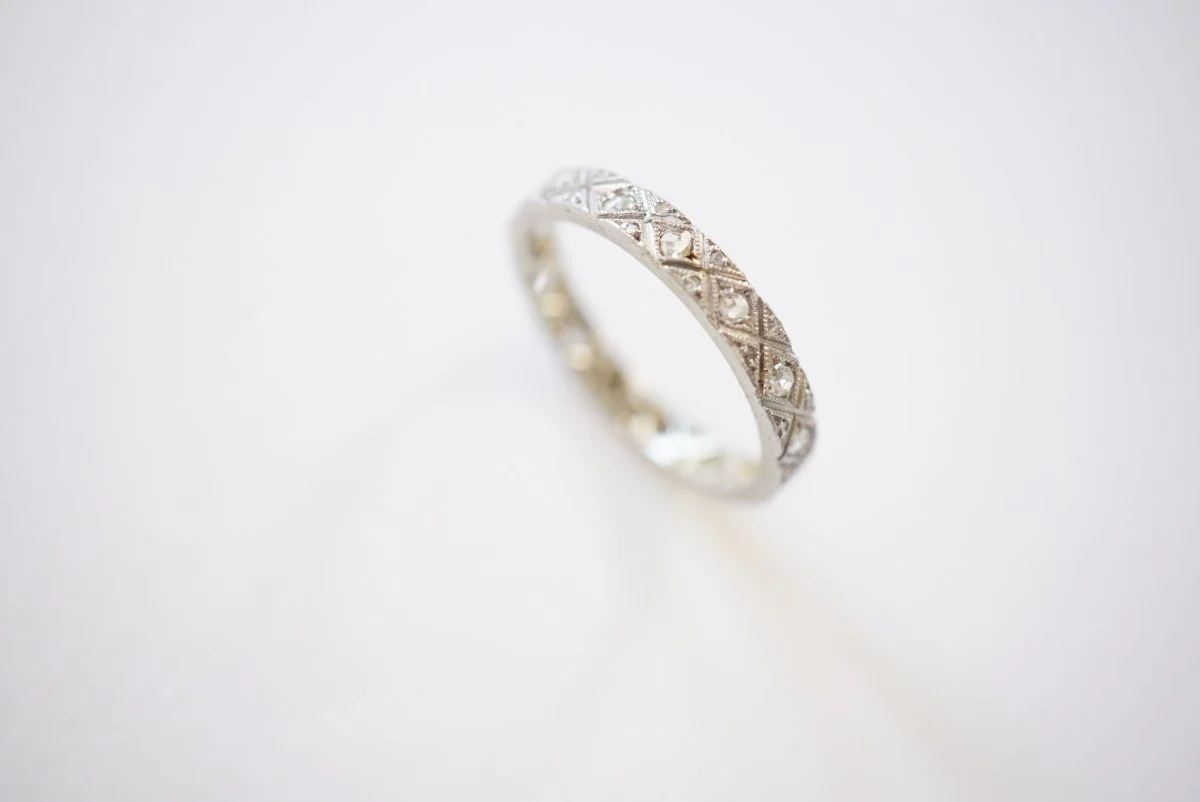 Ring Alliance in white gold, paltinium and diamonds - Image 5