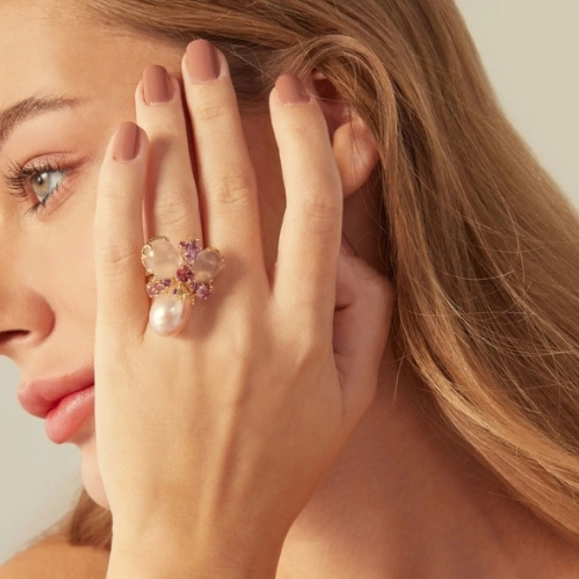 Divine Romance Ring in 18-carat yellow gold, pearl, and rose quartz – EU54 - Image 4