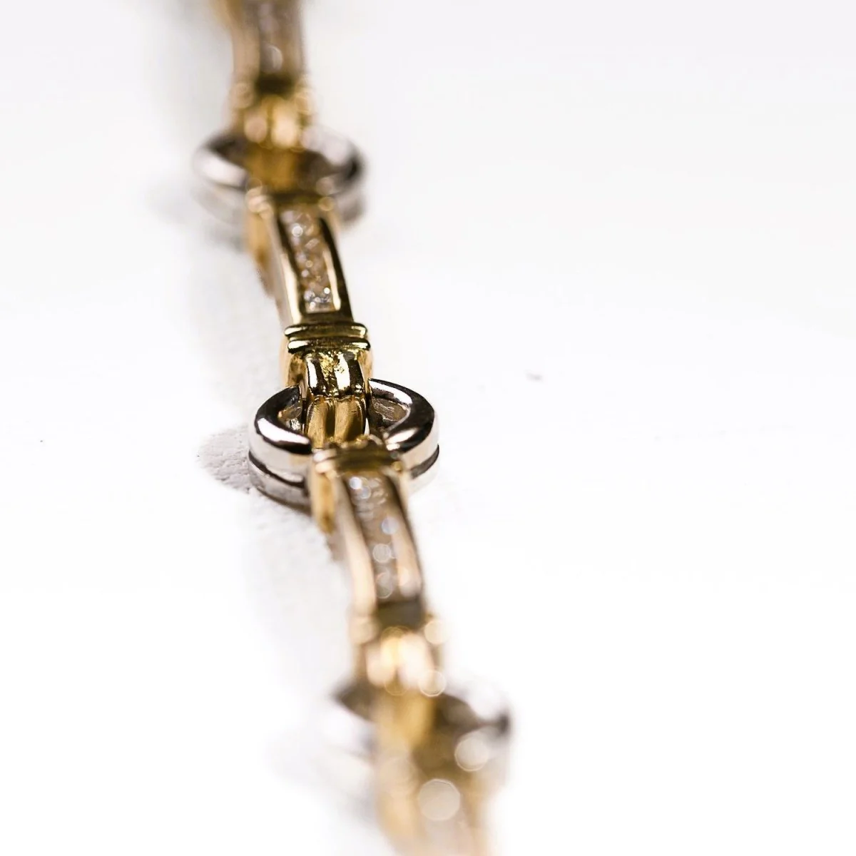 Bracelet Soft in yellow gold, white gold and diamonds. - Image 4