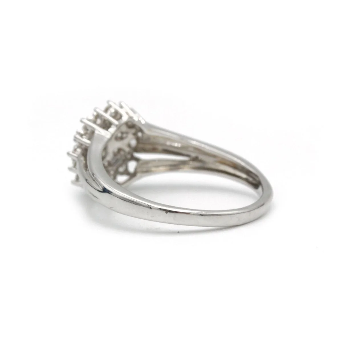 Ring at white gold and diamonds - Image 4