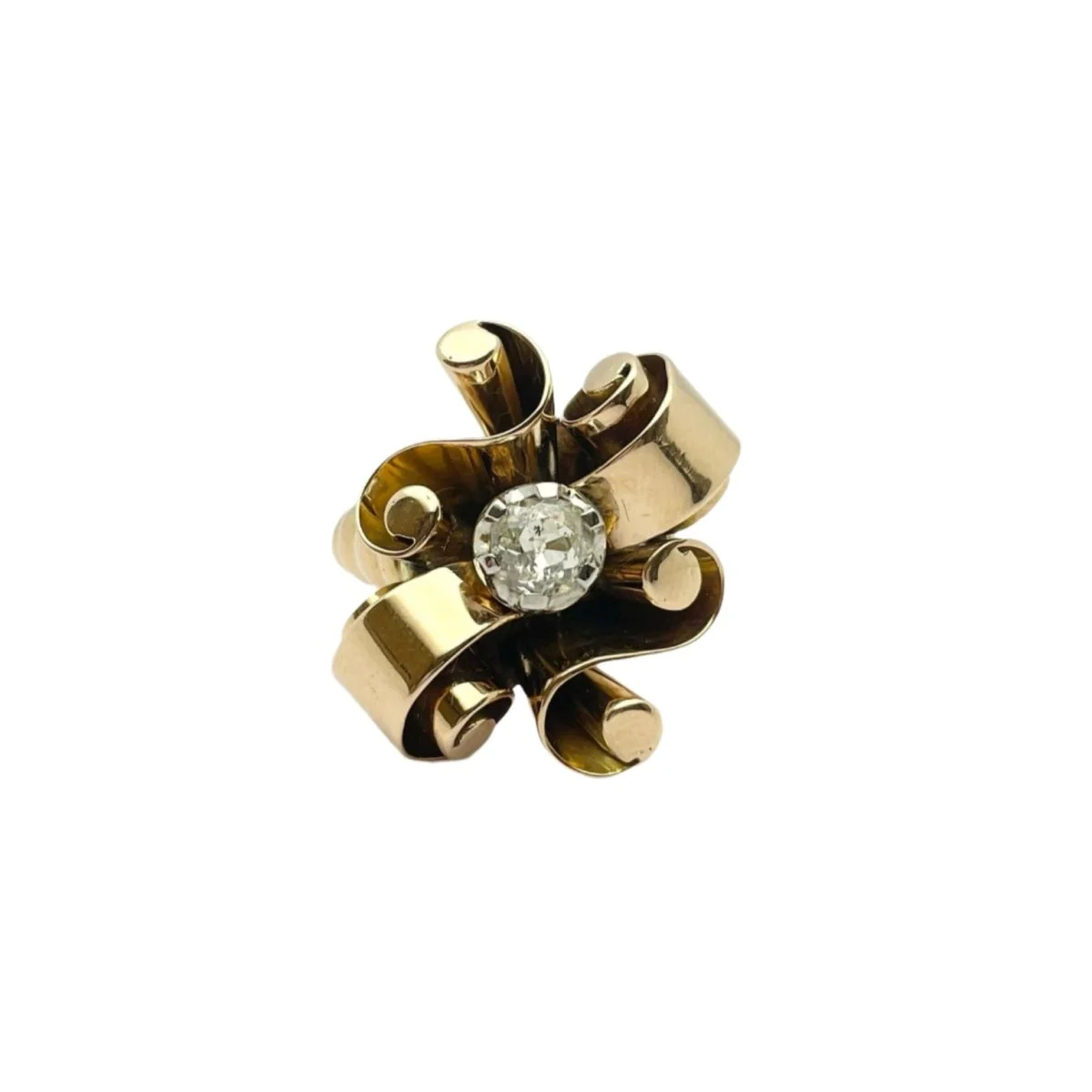 Anello oro 18KT con diamante naturale ct 0.80. Epoca 1930.