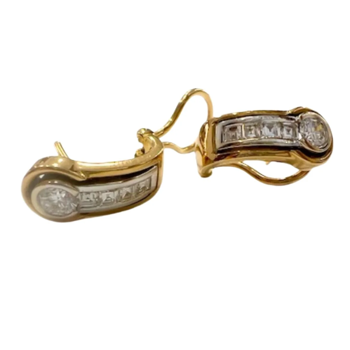 20th CENTURY CONTEMPORARY EARRINGS in 18-carat gold with diamonds