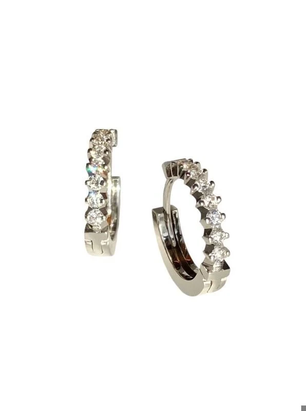 Creole earrings in white gold and diamonds - Image 4