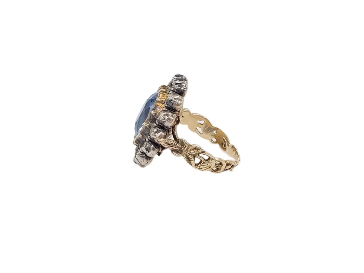 Entourage ring in blue gold, silver, topaz and diamonds - Image 3