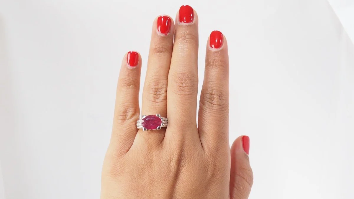 White Gold Ruby And Diamond Ring - Image 7