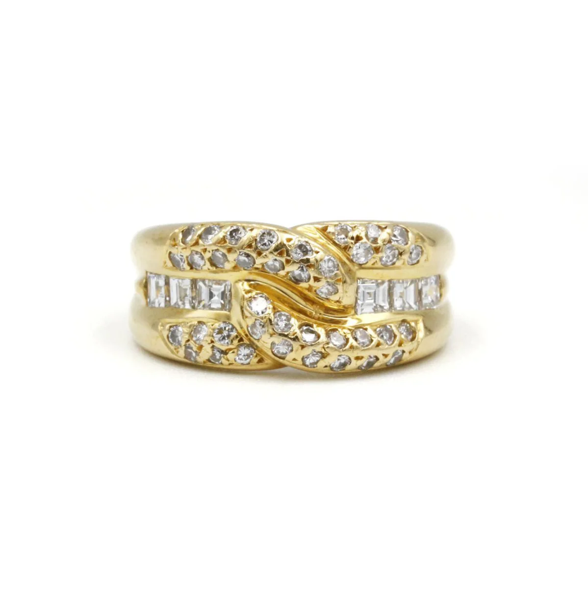 Bandeau ring in yellow gold and diamonds