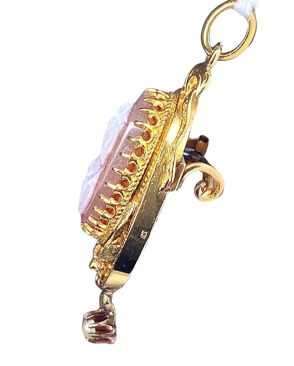Pendant brooch in yellow gold, cameo and fine pearl - Image 4