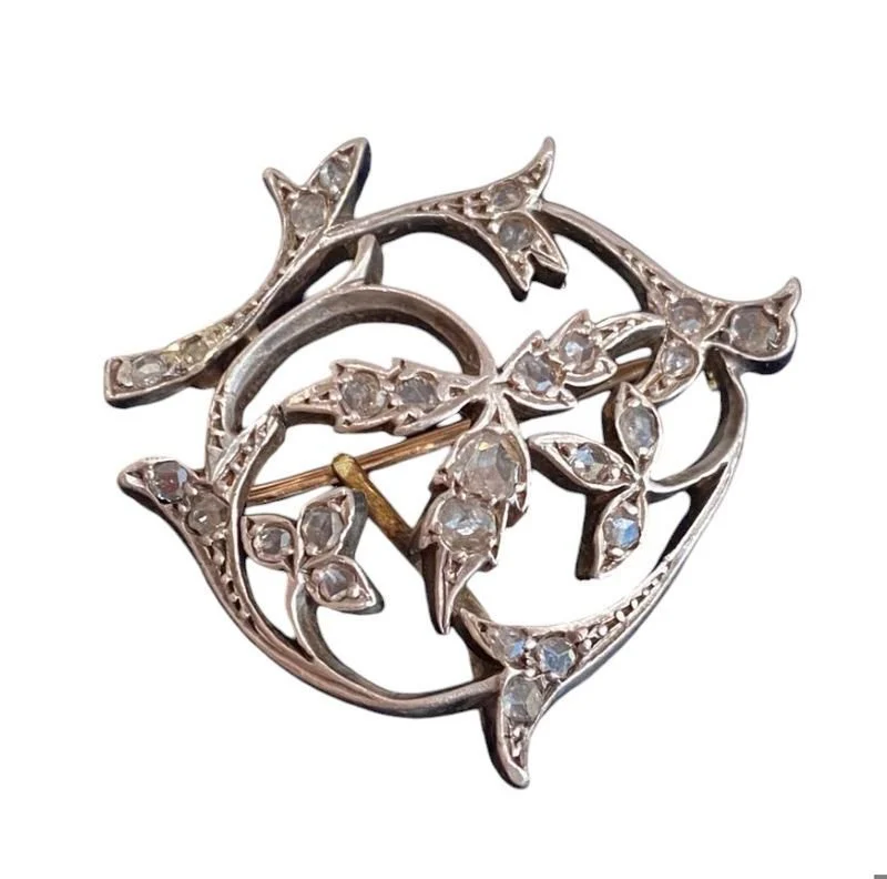 Brooch with gold plant motifs, silver and diamonds - Image 5