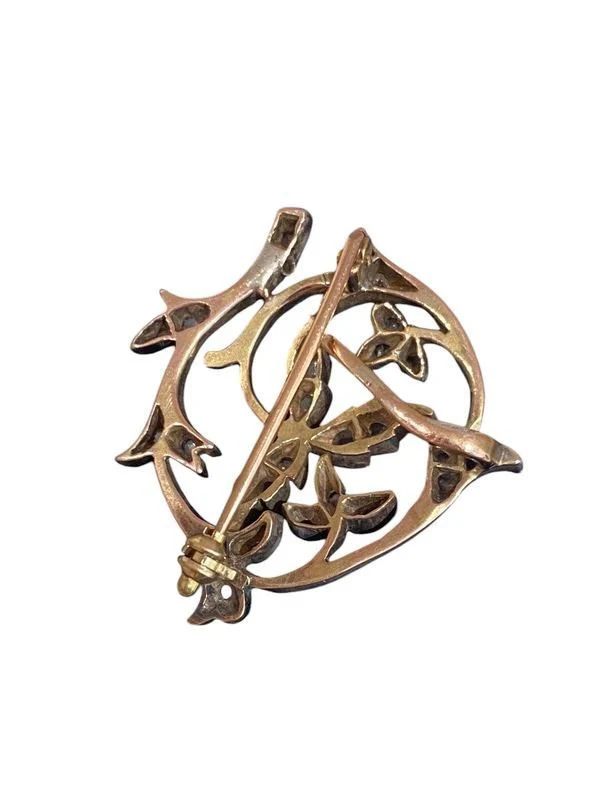 Brooch with gold plant motifs, silver and diamonds - Image 6