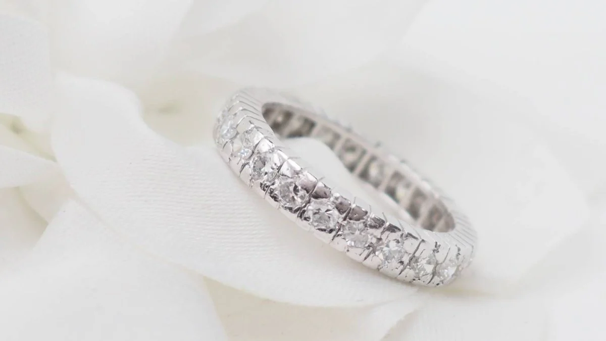 Ring Alliance in paltinium and diamonds - Image 5