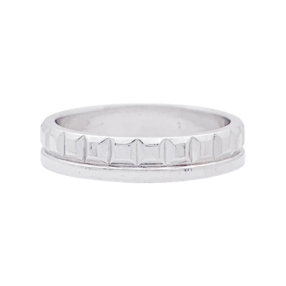 BOUCHERON "Quatre Radiant Edition" Wedding band ring in white gold.