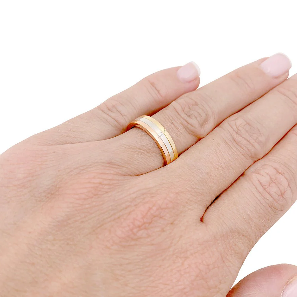 CARTIER “Vendôme Louis Cartier” wedding ring, three golds. - Image 3