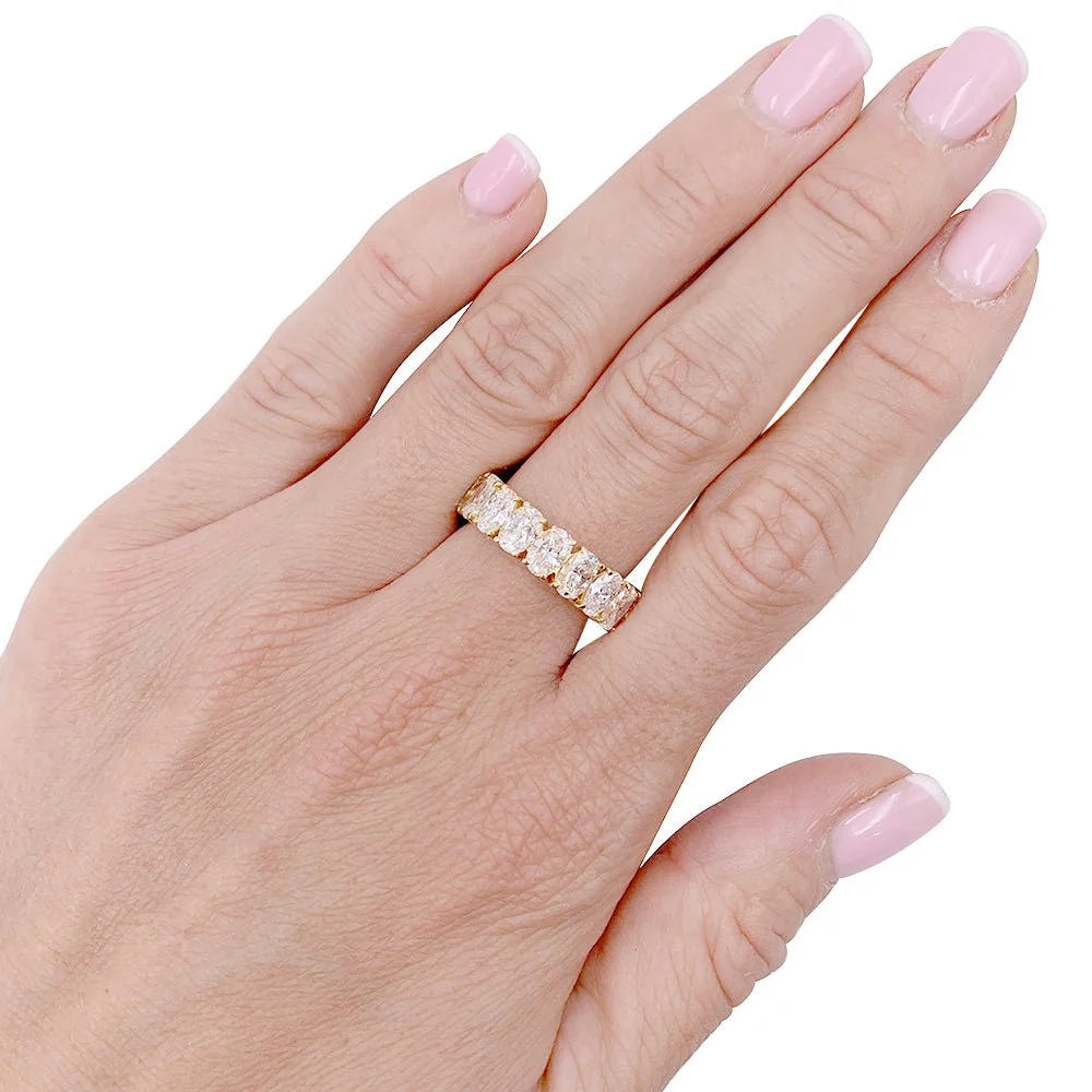 Full circle wedding ring in yellow gold, diamonds - Image 8