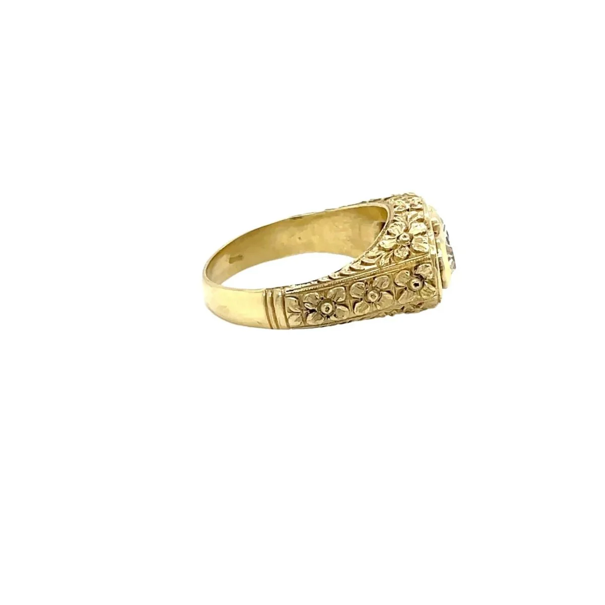 Antique Three Stones Engraved Ring - Image 4