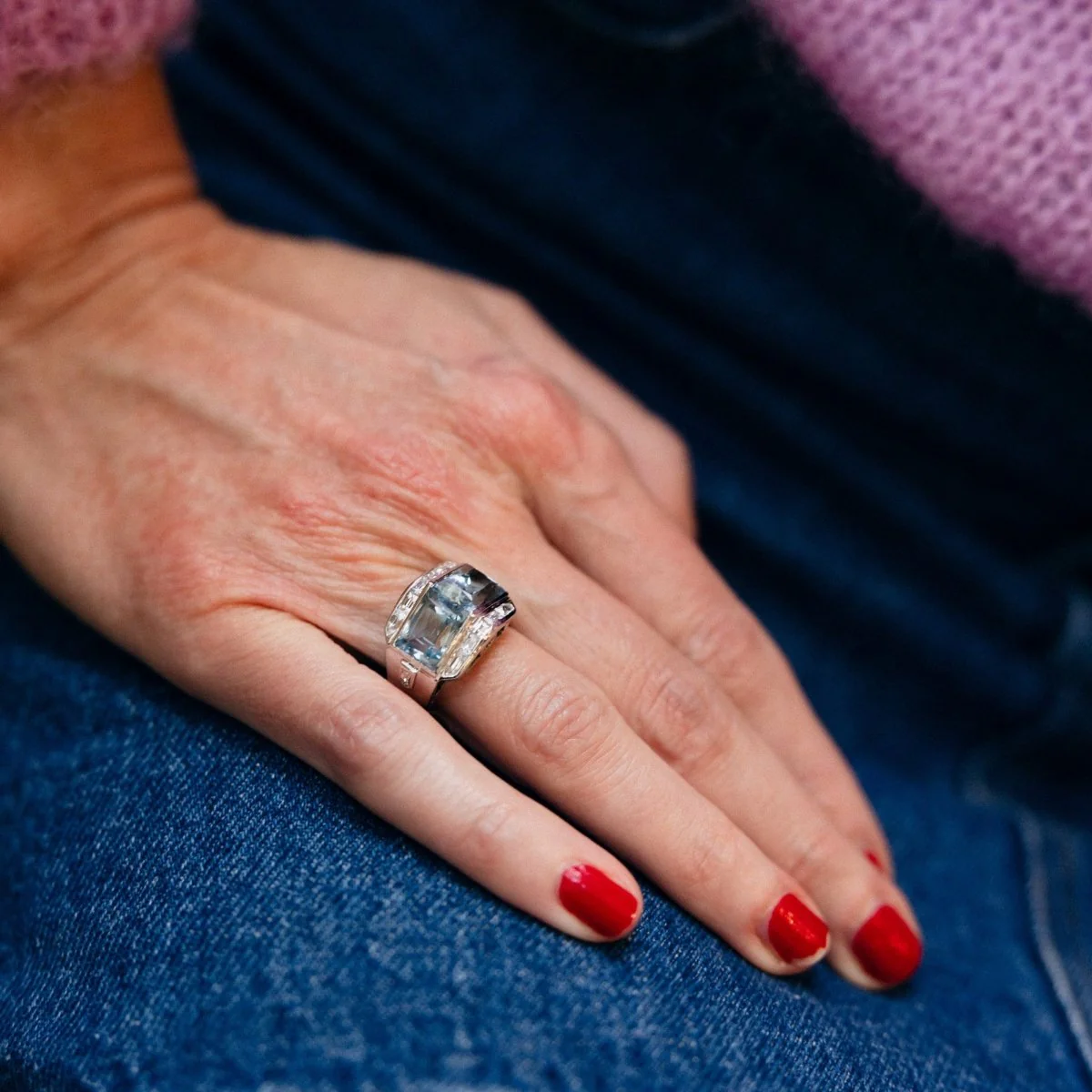 Art Deco ring in white gold, platinum and aquamarines - Image 9