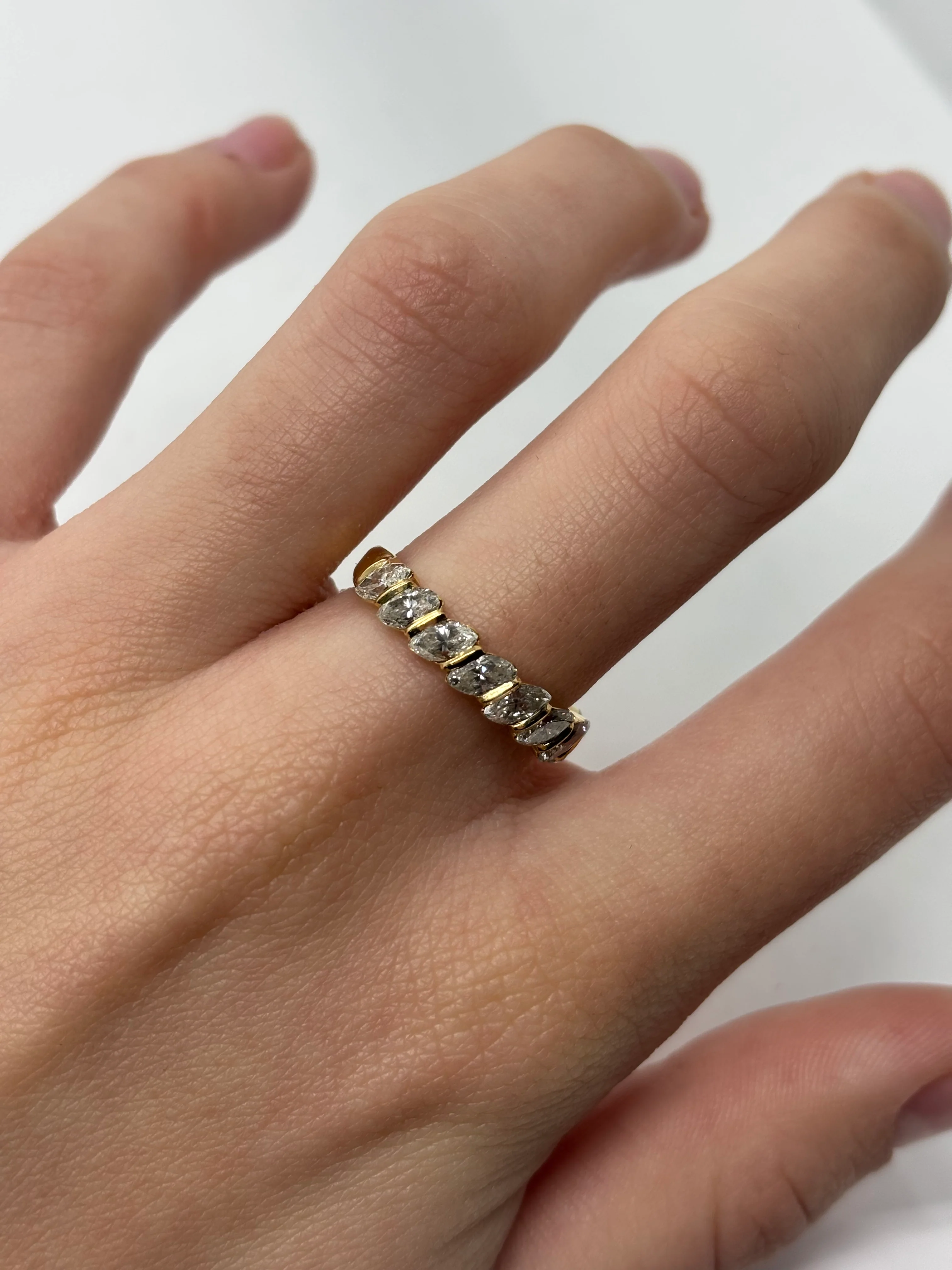 Ring Alliance in yellow gold and diamonds - Image 2