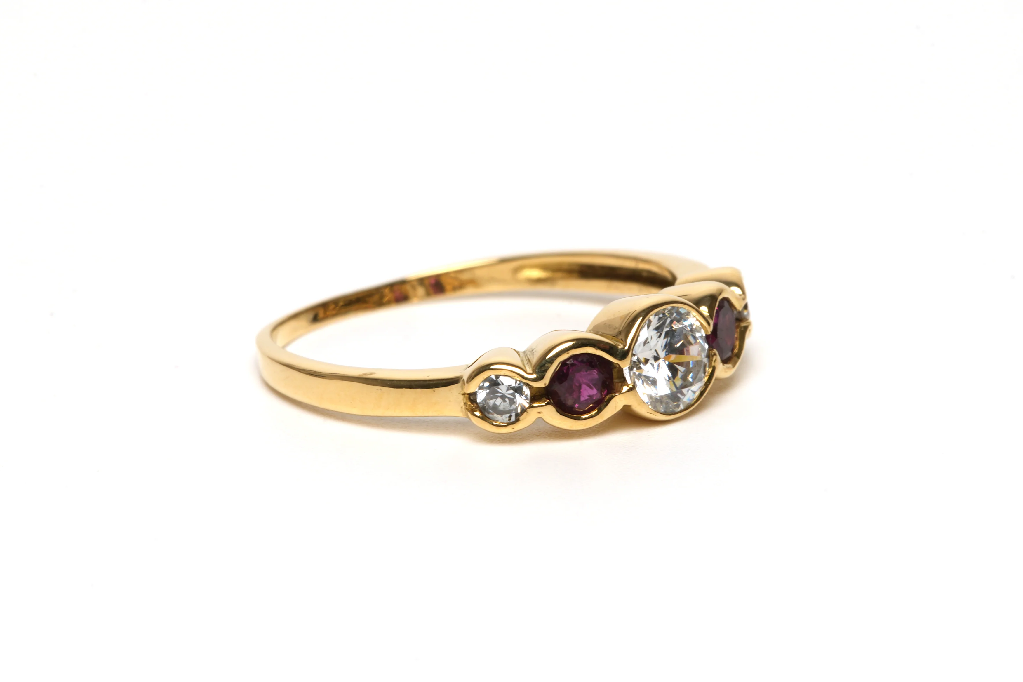 Yellow gold, Ruby and Diamond Wedding band Ring - Image 6