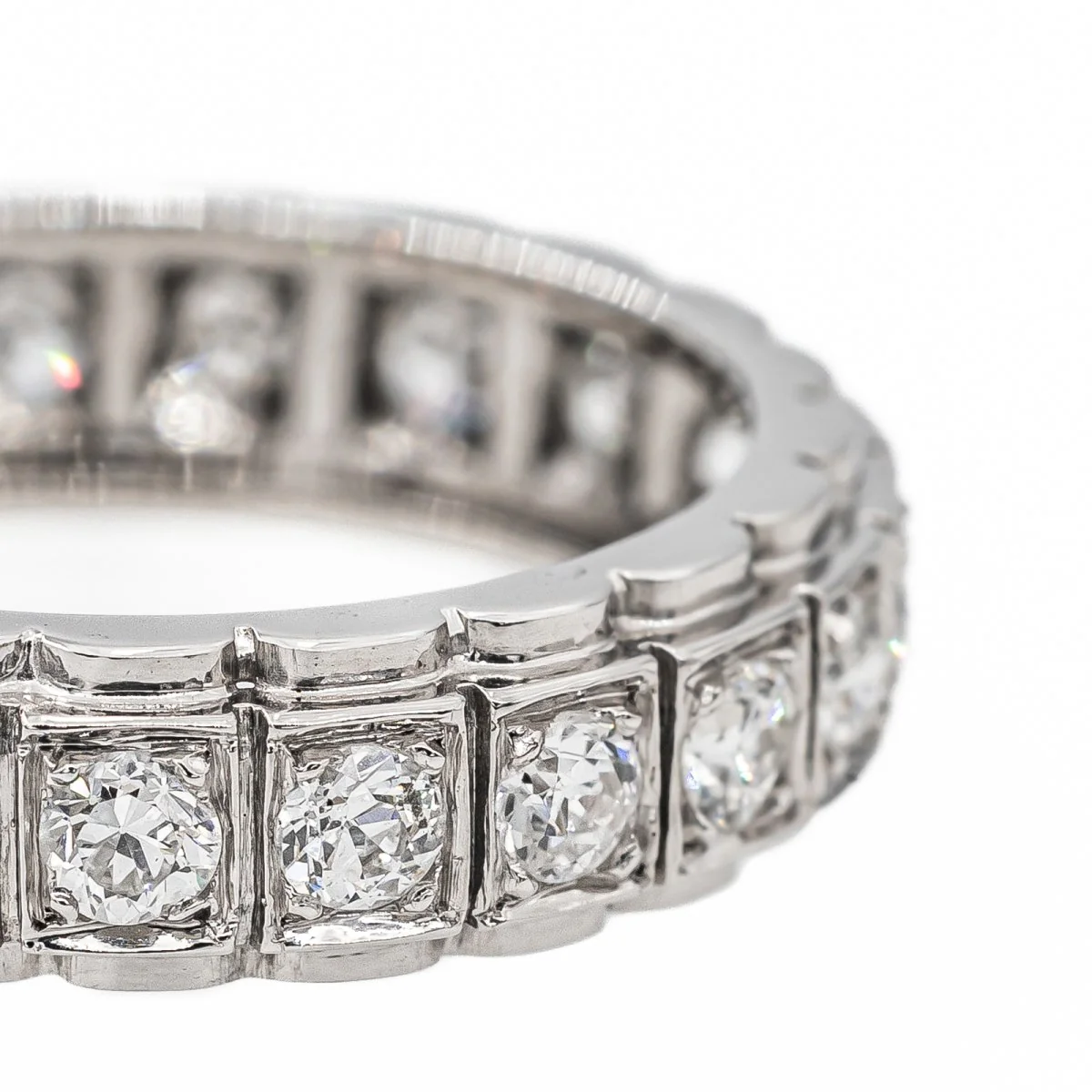 Wedding Ring White Gold Diamond - Image 7