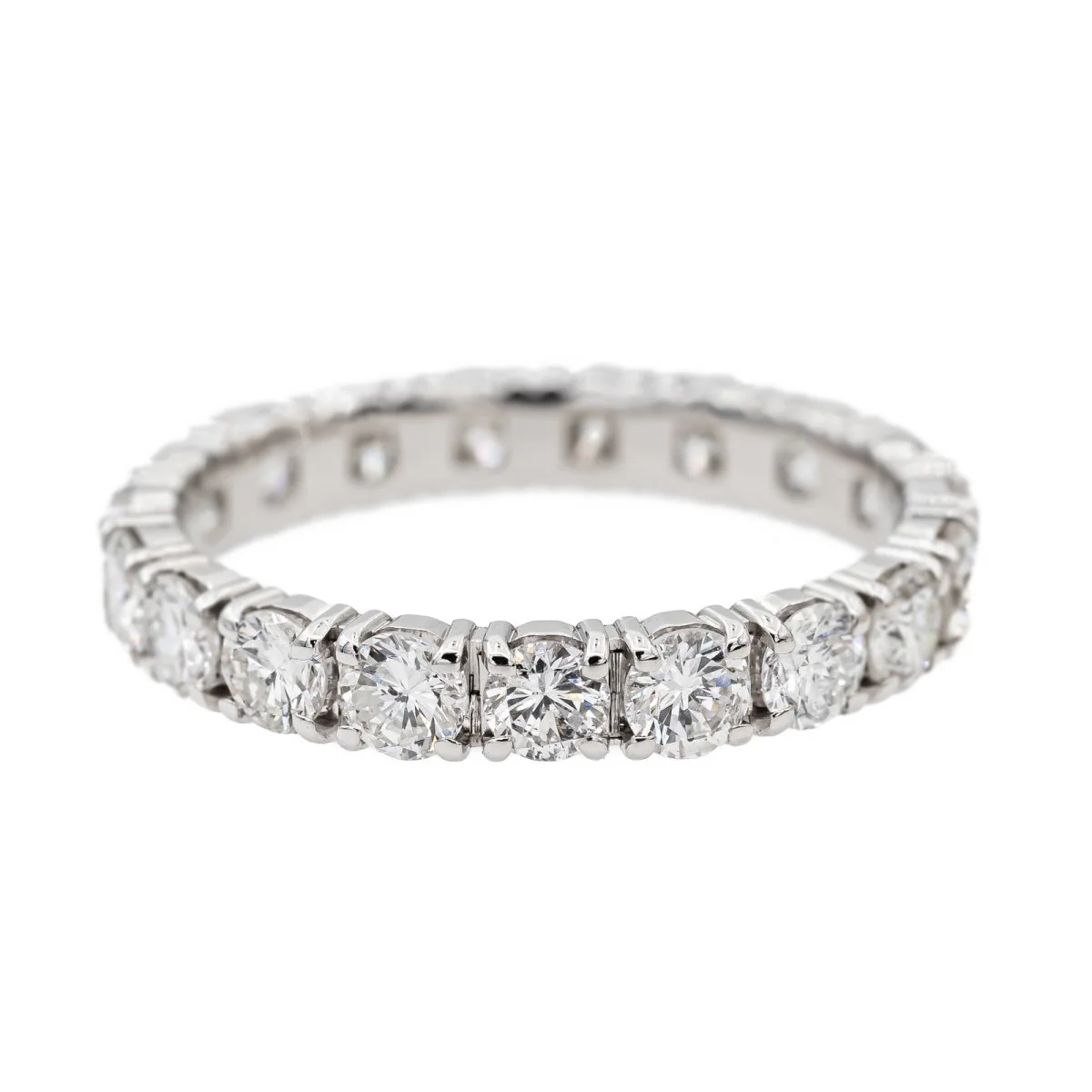 Alliance ring in white gold and diamond