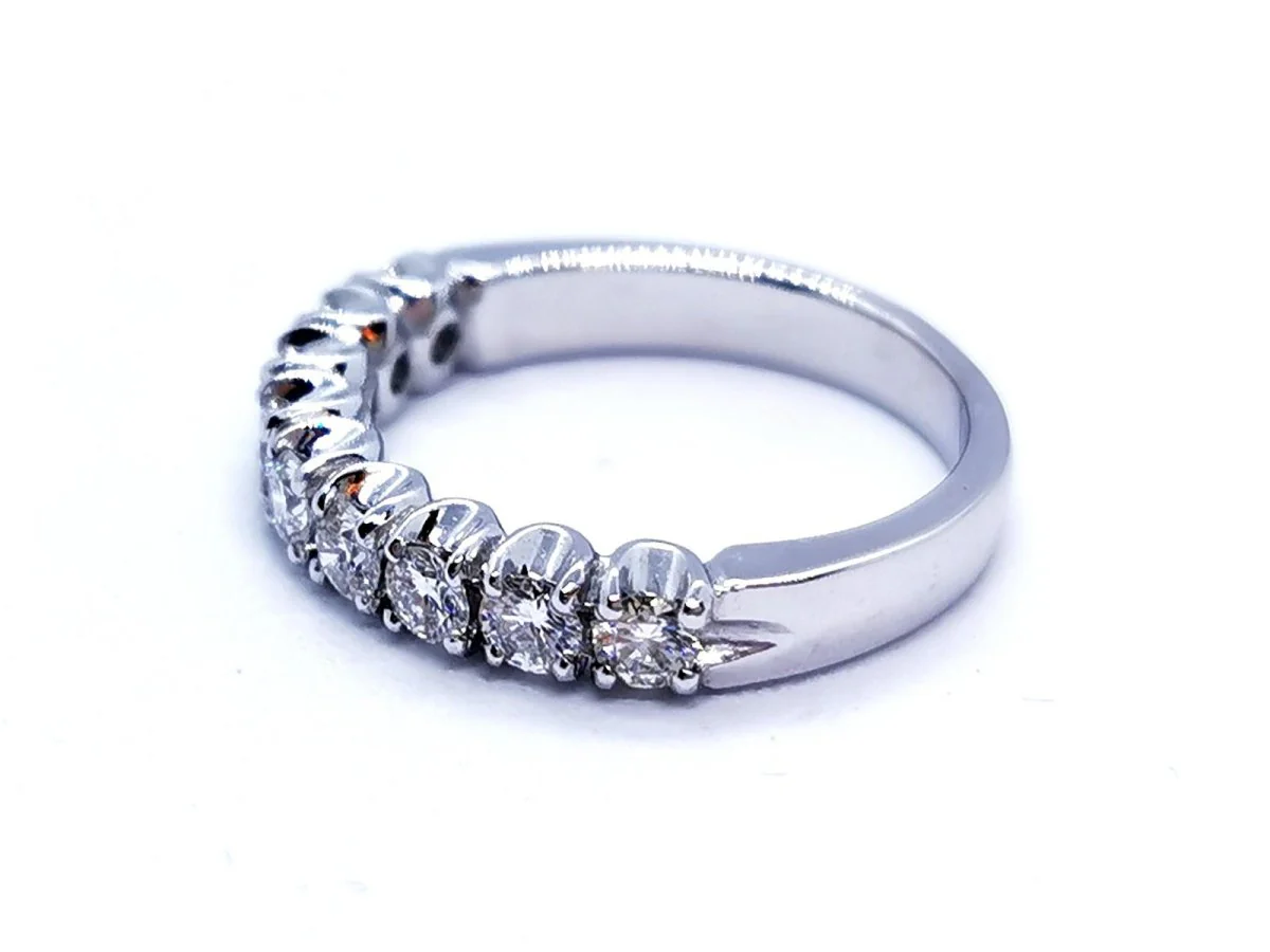 Wedding Ring White Gold Diamond - Image 3