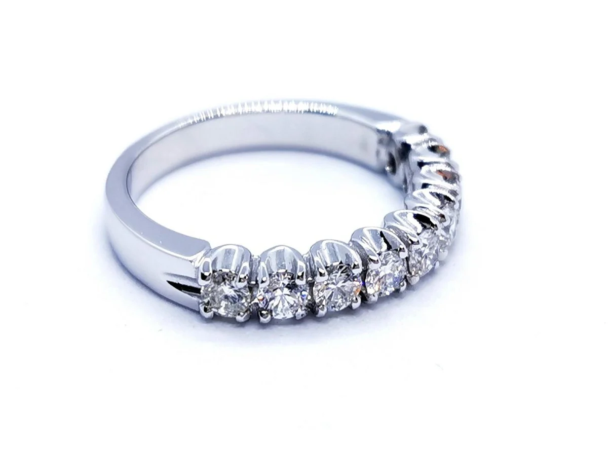 Wedding Ring White Gold Diamond - Image 7