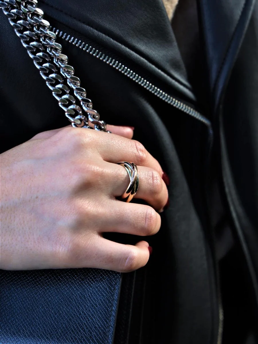 Yellow Gold Alliance Ring - Image 2