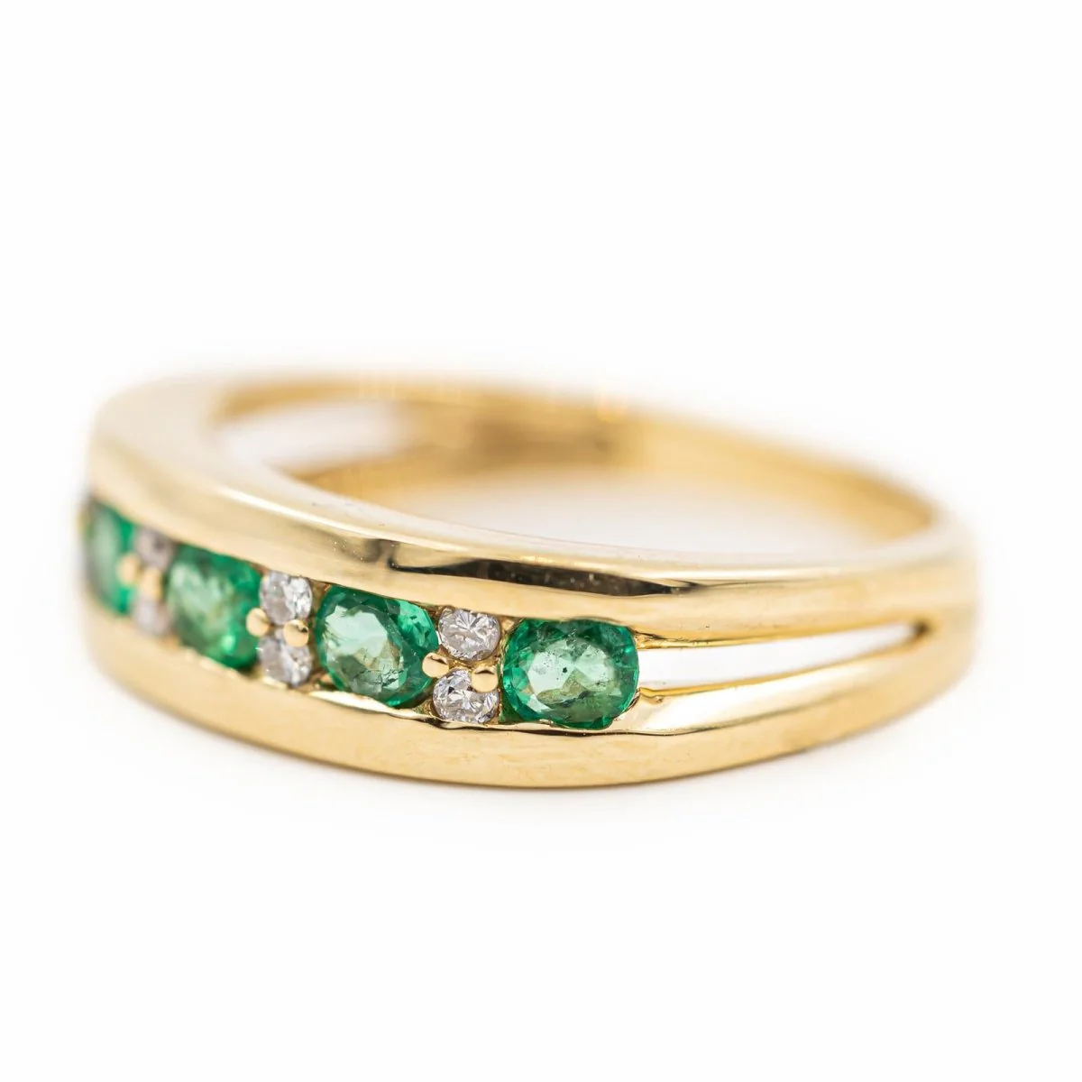 Yellow Gold Emerald Alliance Ring - Image 3