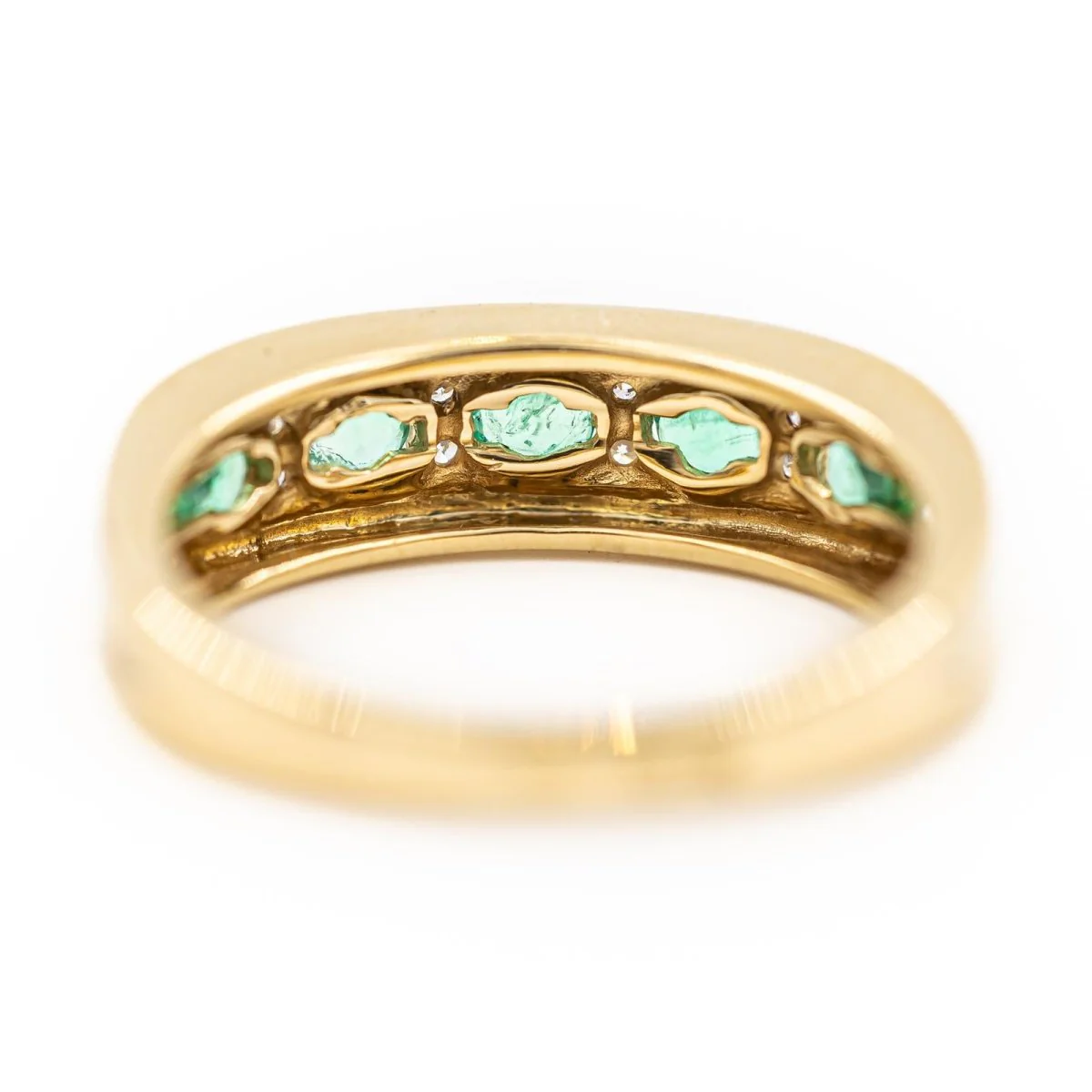 Yellow Gold Emerald Alliance Ring - Image 4