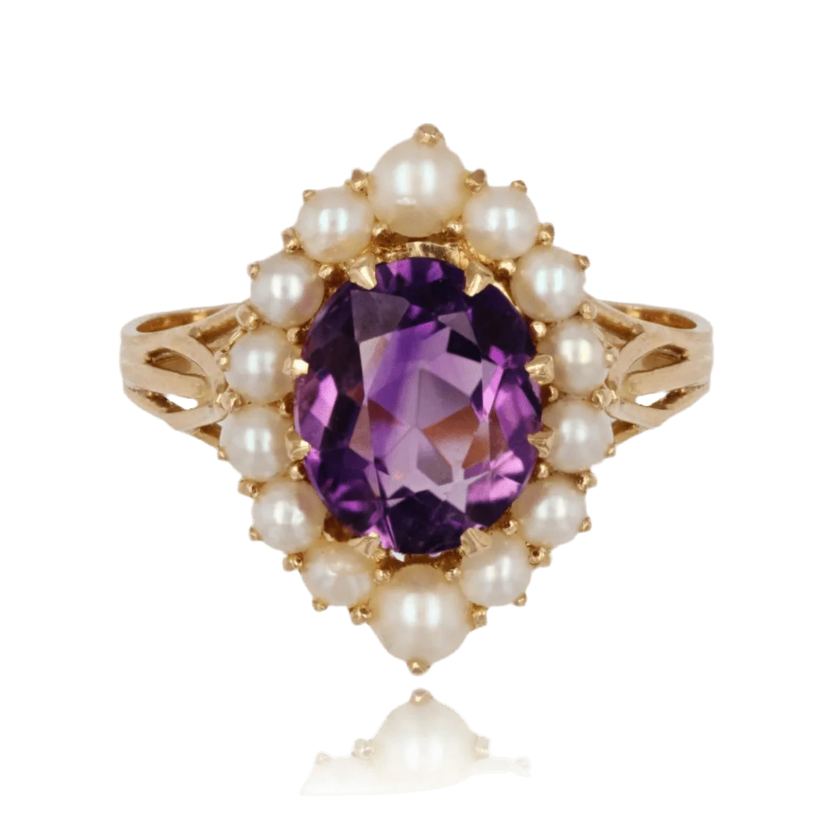 Cocktail ring in yellow gold, amethyst and pearls