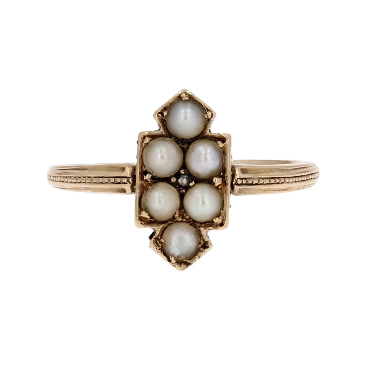 Marquise ring in yellow gold, pearls and diamond