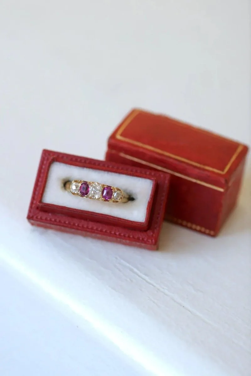 Ring Gold, ruby and diamonds - Image 10