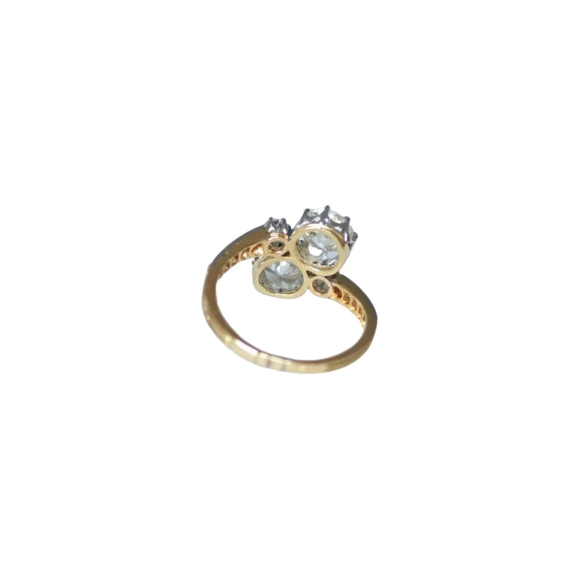 Toi et Moi Ring in Yellow gold, Platinum, and Diamonds - Image 5