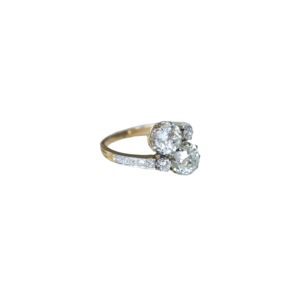 Toi et Moi Ring in Yellow gold, Platinum, and Diamonds - Image 6