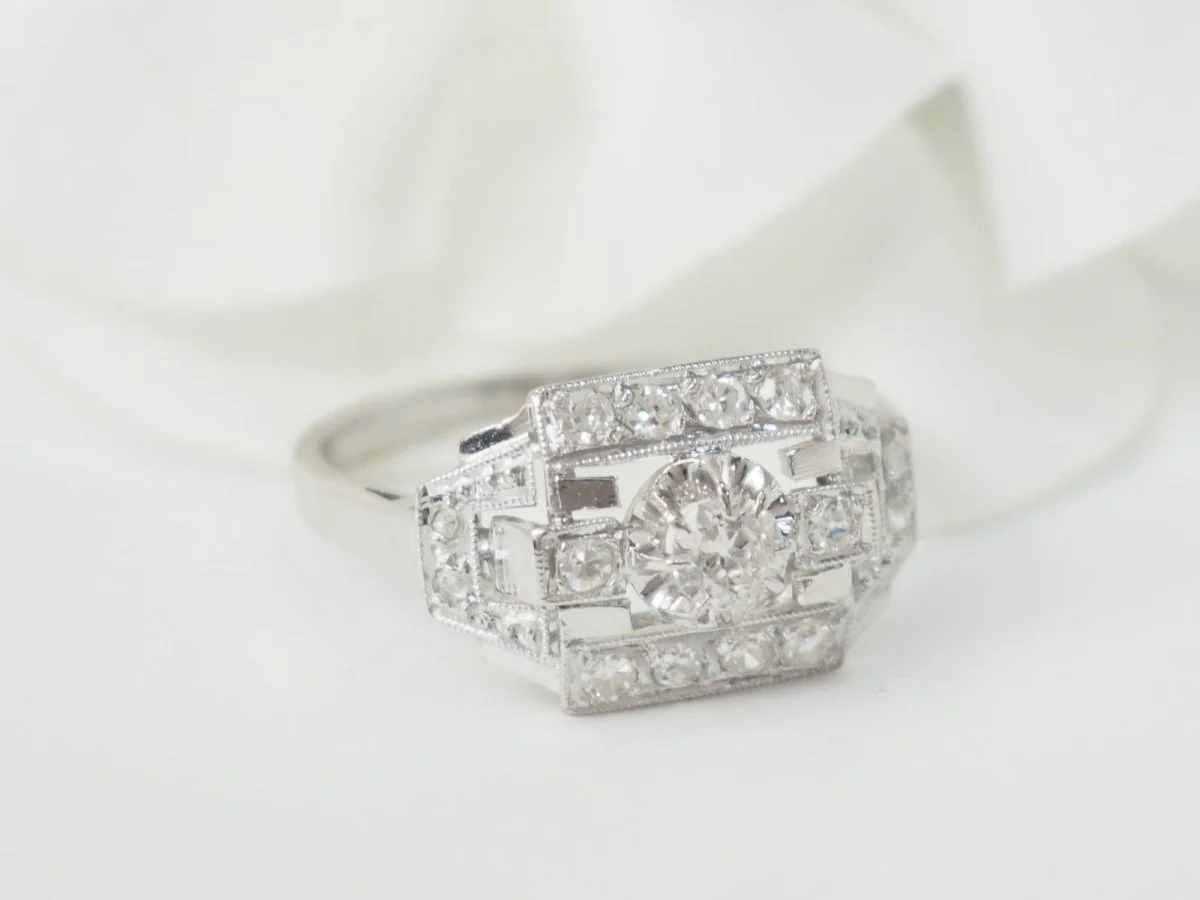 Ring Art Deco in paltinium and diamonds - Image 3