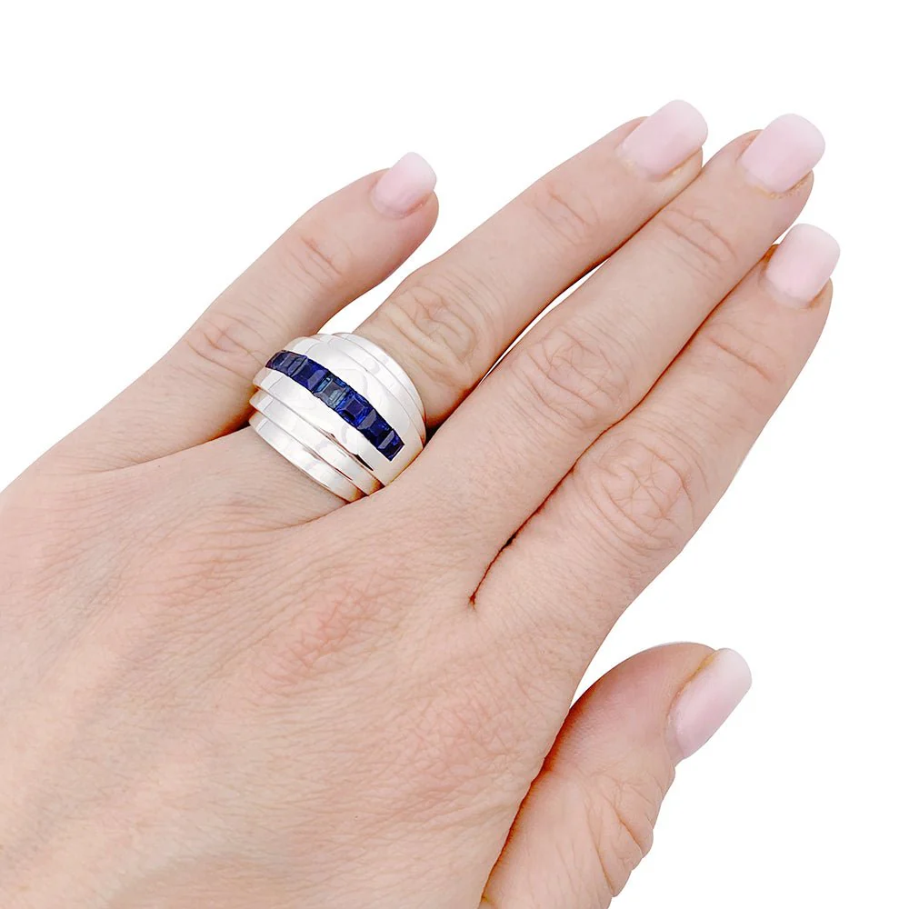 Art deco ring, platinum, calibrated sapphires. - Image 6