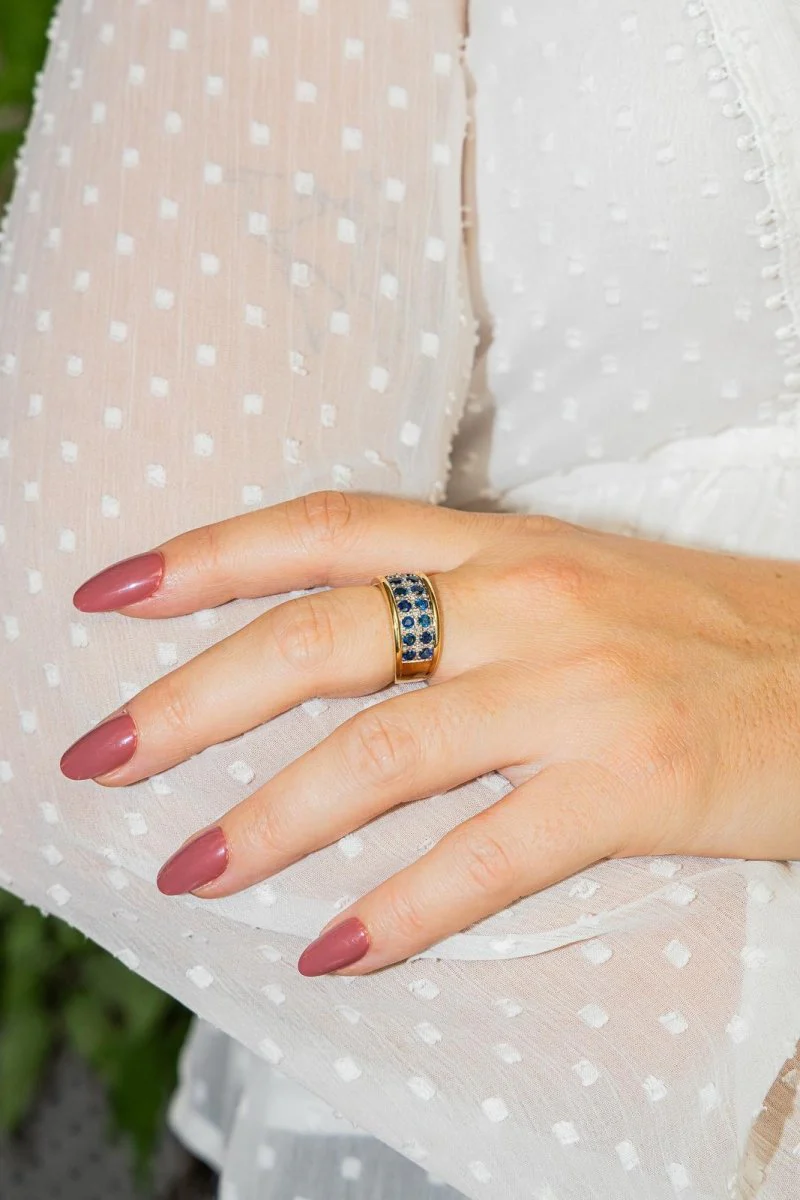 Yellow Gold Sapphire Band Ring - Image 2