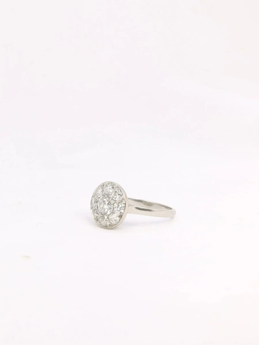 Belle Epoque platinum ring with old cut diamonds - Image 3