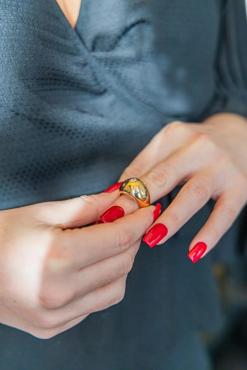 Dome ring in pink gold and diamonds - Image 2