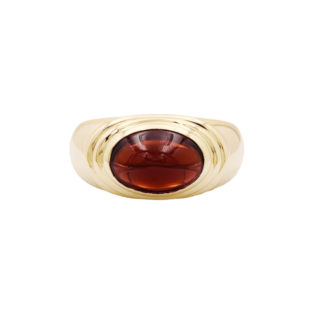 BOUCHERON "Jaipur" bangle ring in yellow gold and garnet