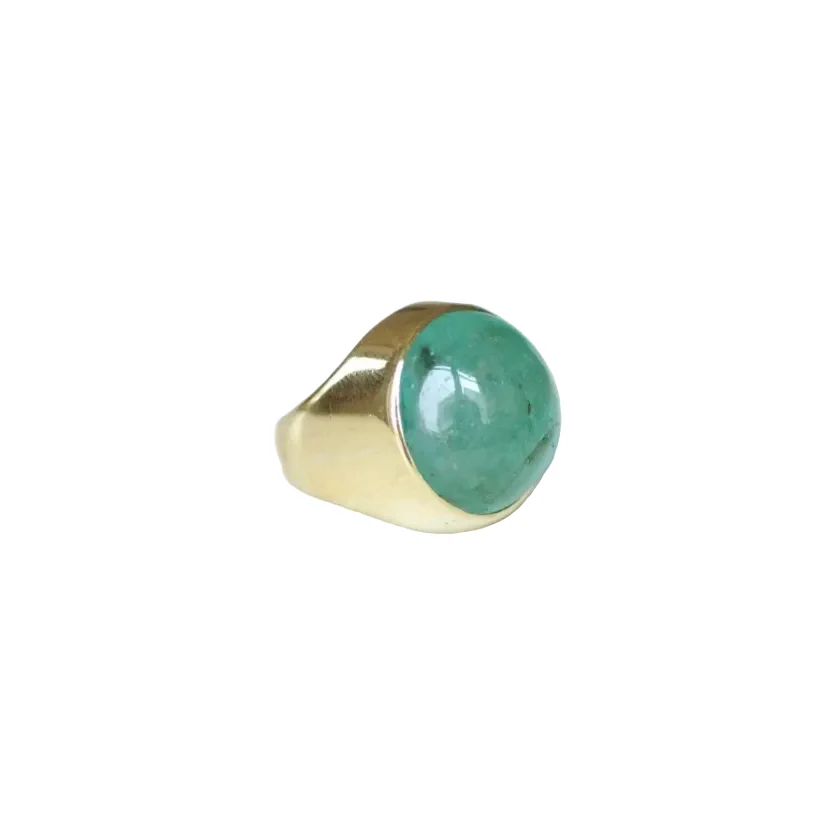 Yellow gold and Emerald Dome Ring - Image 2