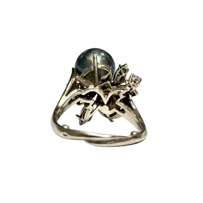 Toi & Moi Ring in White gold, Pearls and Diamonds - Image 4