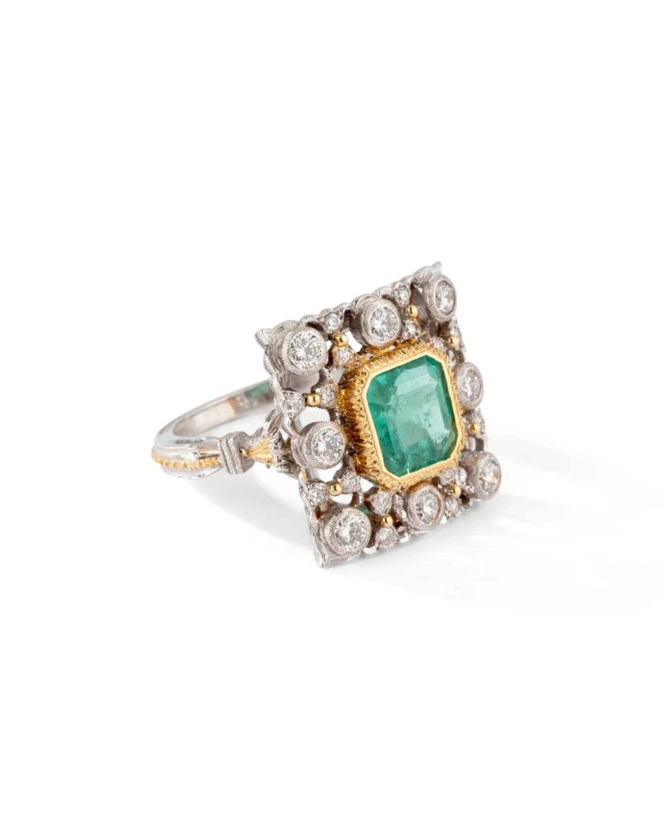 BUCCELLATI ring in yellow gold, white gold, emerald and diamonds - Image 3