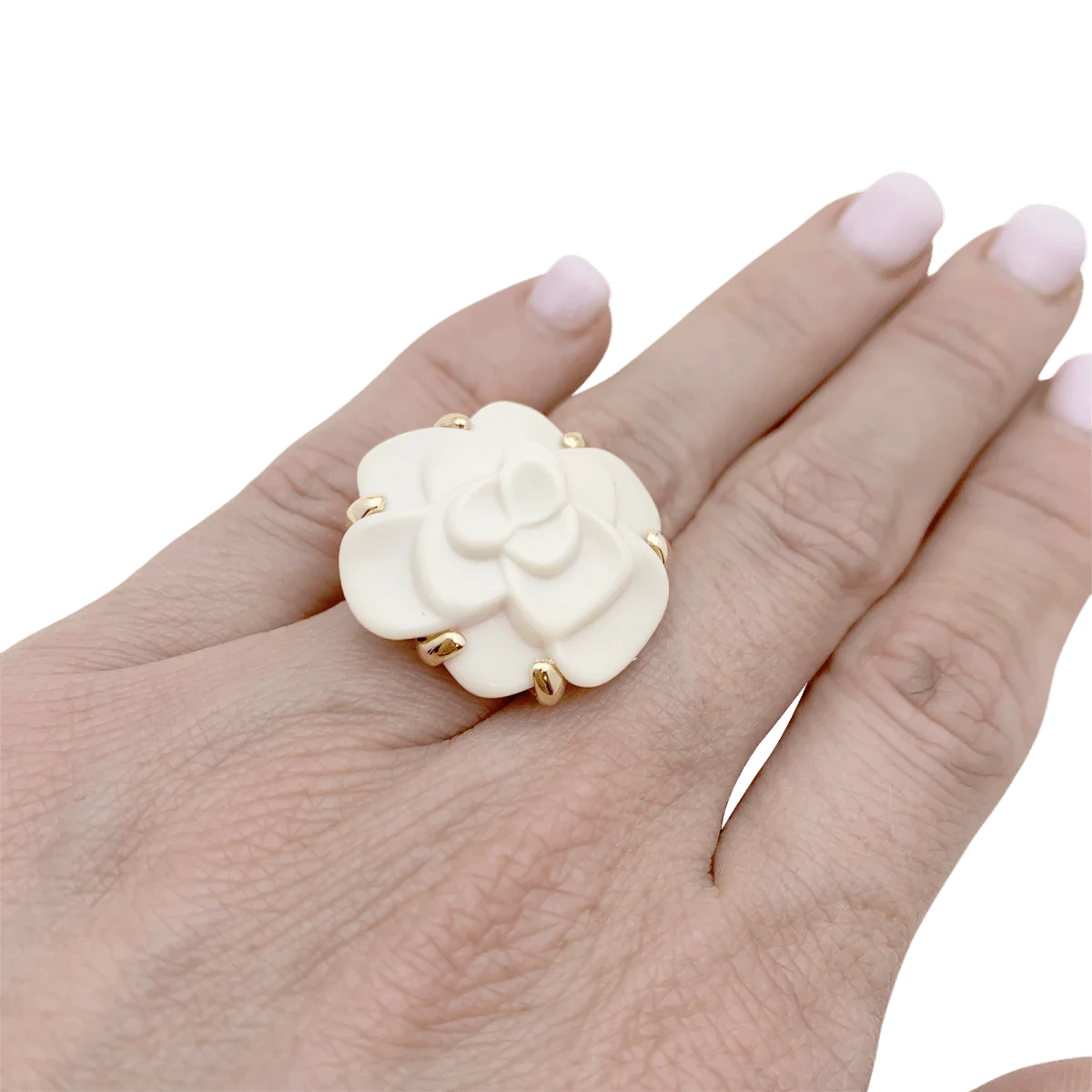 Ring CHANEL "Camélia", in yellow gold and agate - Image 6