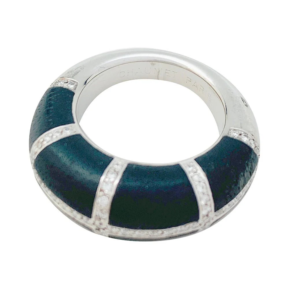 CHAUMET ring, “Anneau” model, white gold, diamonds and ebony - Image 3