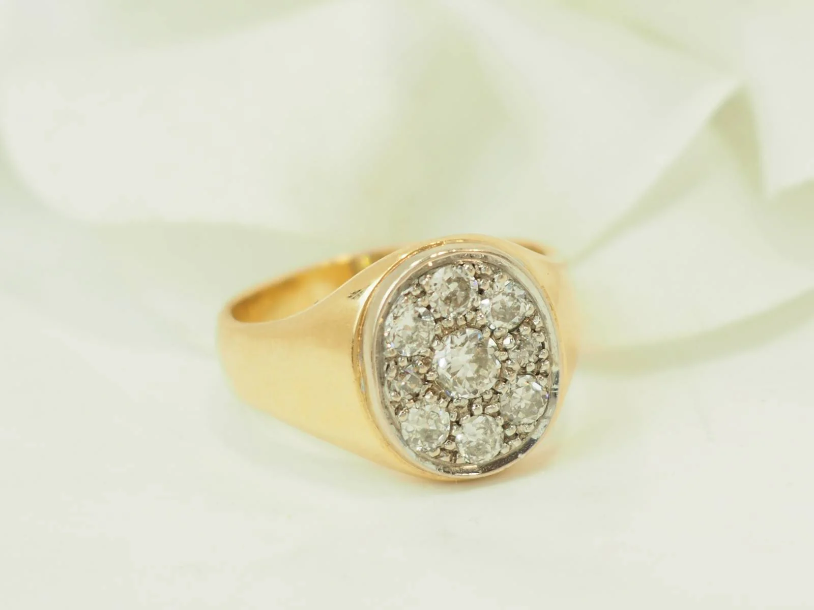 Signet ring in yellow gold and diamonds - Image 3